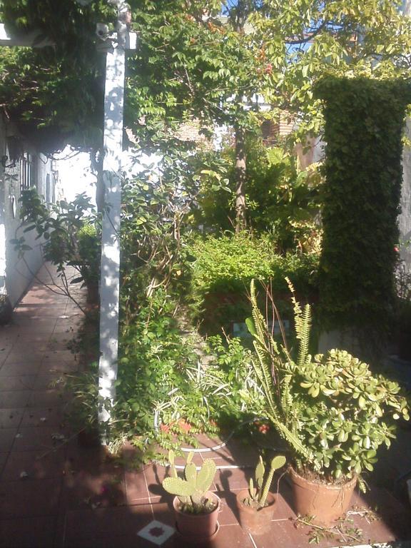 Stone Wasi Bed & Breakfast Montevideo Bagian luar foto